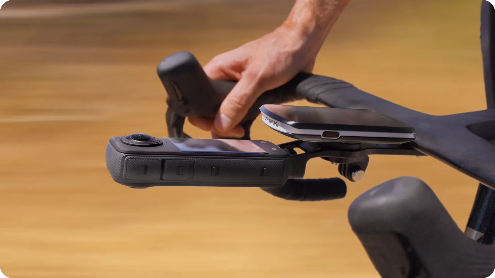 Suport pentru computerul bicicletei.