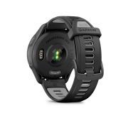 Garmin - Forerunner 265 ceas multisport cu GPS AMOLED - Ramă şi carcasă neagră cu curea din silicon neagră/gri pudră