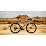 Orbea Terra M30TEAM - bicicleta gravel - rosu inchis Cosmic Carbon View-Metallic Olive Green (Gloss)