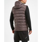 2XU - vesta vreme rece barbati CLASSIX Insulation Vest III - maro Charcoal/ imprimeu Micro Glitch Print