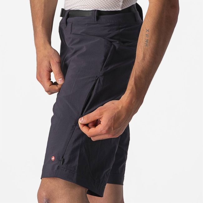 Castelli - pantaloni ciclism scurti si largi pentru barbati Unlimited Trail Baggy Short - negru