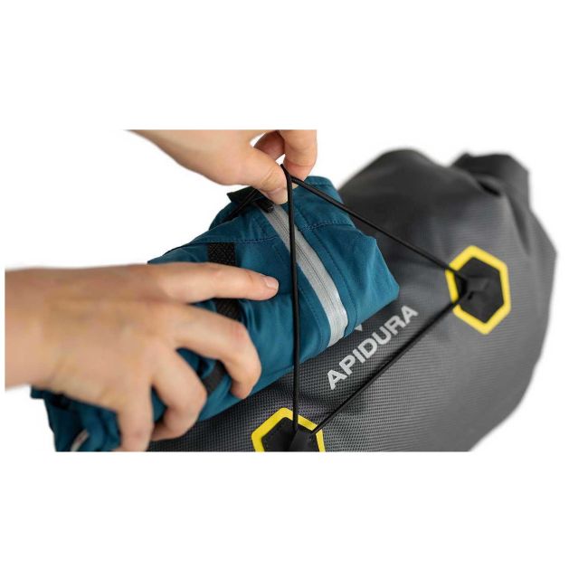 Apidura - geanta bicicleta cu prindere pe ghidon, Expedition Handlebar Pack 9 litri - gri negru