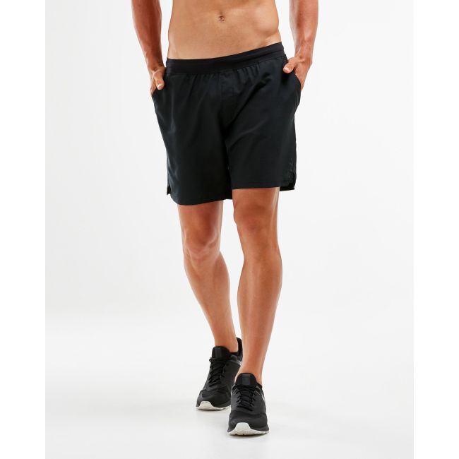 2XU - Pantaloni scurti de alergare pentru barbati XCTRL 7 Inch Woven Short - negru