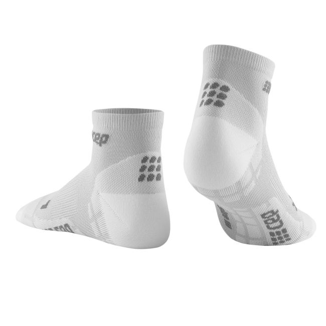 CEP - sosete compresie scurte Ultralight Compression Socks Low Cut - alb gri deschis carbon