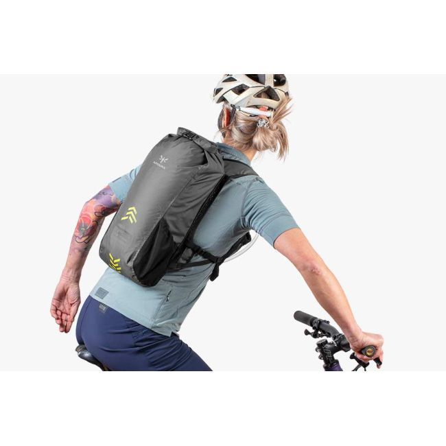 Apidura - rucsac hidratare ciclism Backcountry Hydration Backpack - marime L-XL - gri negru